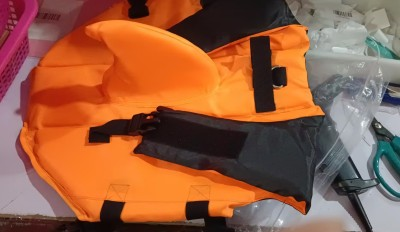 Flytevest for hund – Shark refleksvest
